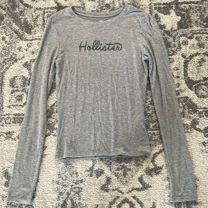 Size S long sleeve Hollister shirt